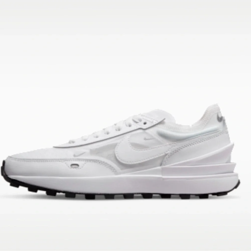 Nike Women’s White Waffle Ones